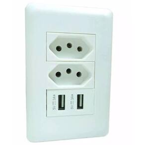 Tomada com usb