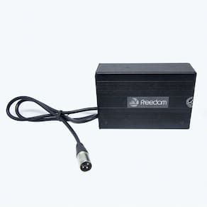 Carregador De Bateria Freedom Para Cadeira De Rodas 24v/5.0a