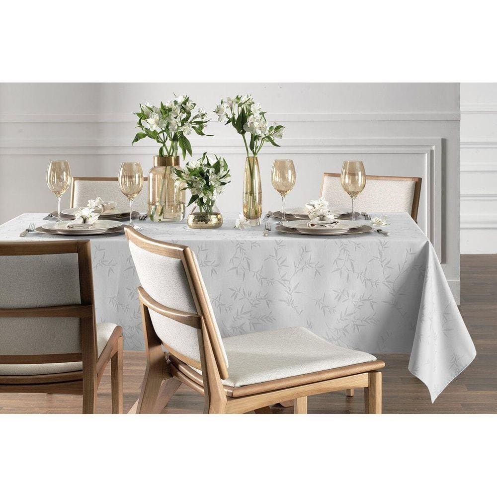 Toalha De Mesa Quadrada Karsten Celebration Verissimo Branca