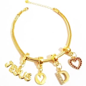 Pulseira Berloque Jesus Cristo Coração Folheado Ouro 18k