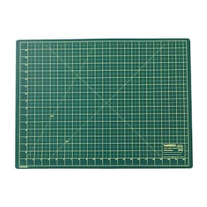 Base De Corte Dupla Face 60 X 45 Cm - Scrapbooking - Verde