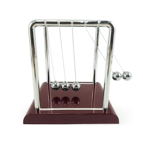Pendulo De Newton Enfeite Para Decoração De Mesa Escritório