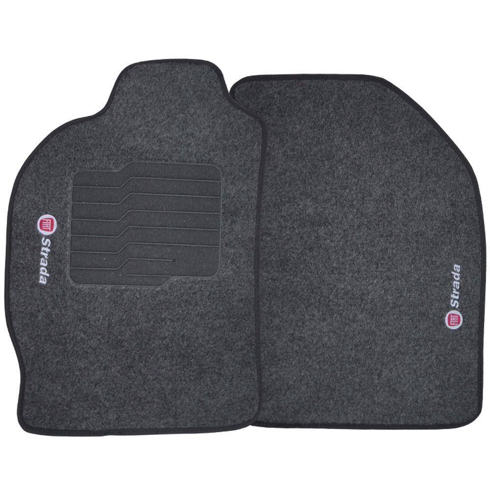 Jogo de Tapete Automotivo Carpete Fiat Strada Cabine Simples 2007 à 2012 Soft Logo Bordado 2 Peças