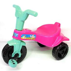 Triciclo Motoca Infantil Passeio com Empurrador Pedal Luz Som Capota  Importway BW-003 Rosa