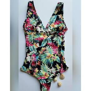 Maio Feminino Segura Barriga Black Flowers