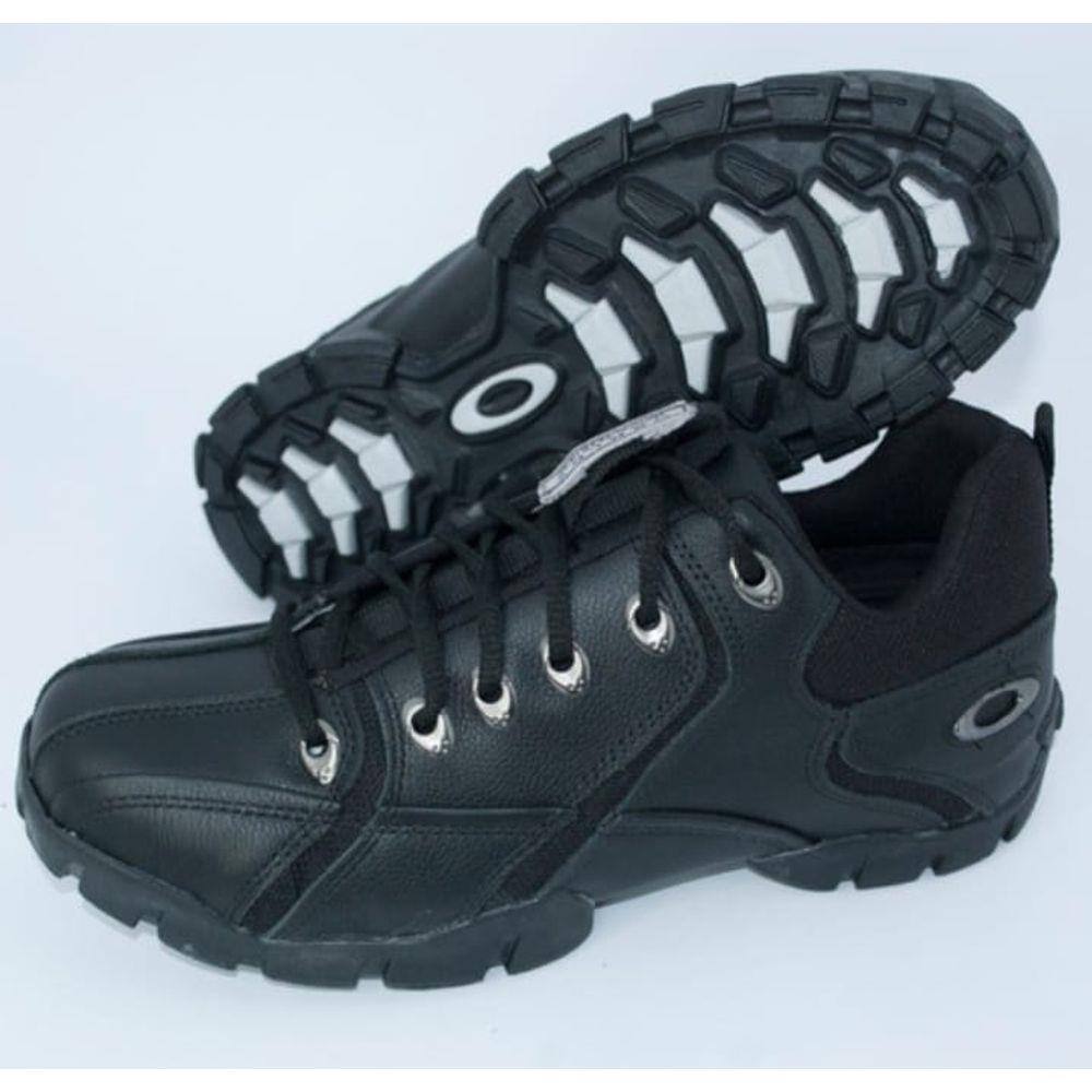 Tenis oakley de couro | Ponto