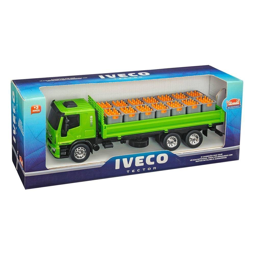 Caminhão de brinquedo Iveco Tector arqueado, tudo bem simples. 