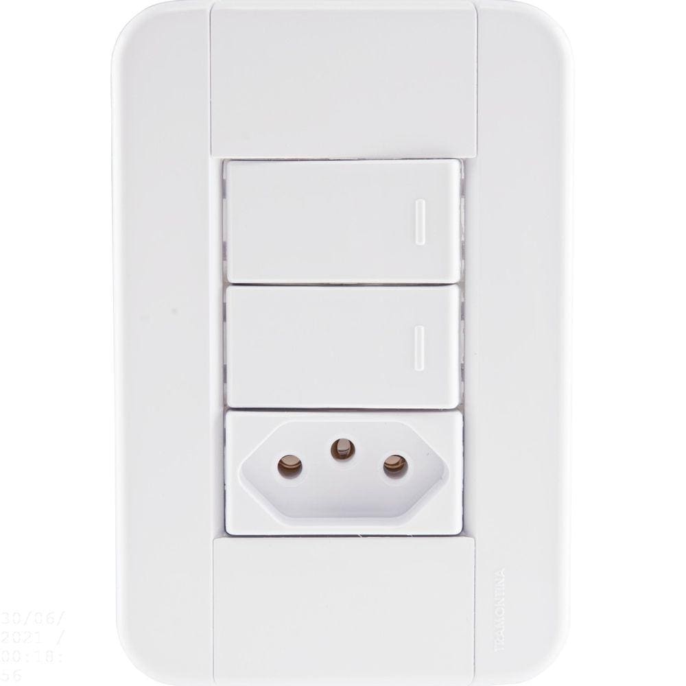 Conjunto 4x2 com 2 Interruptores Simples 10 A 250 V e 1 Tomada 2P+T 20 A 250 V Tramontina Tablet Branco Tramontina