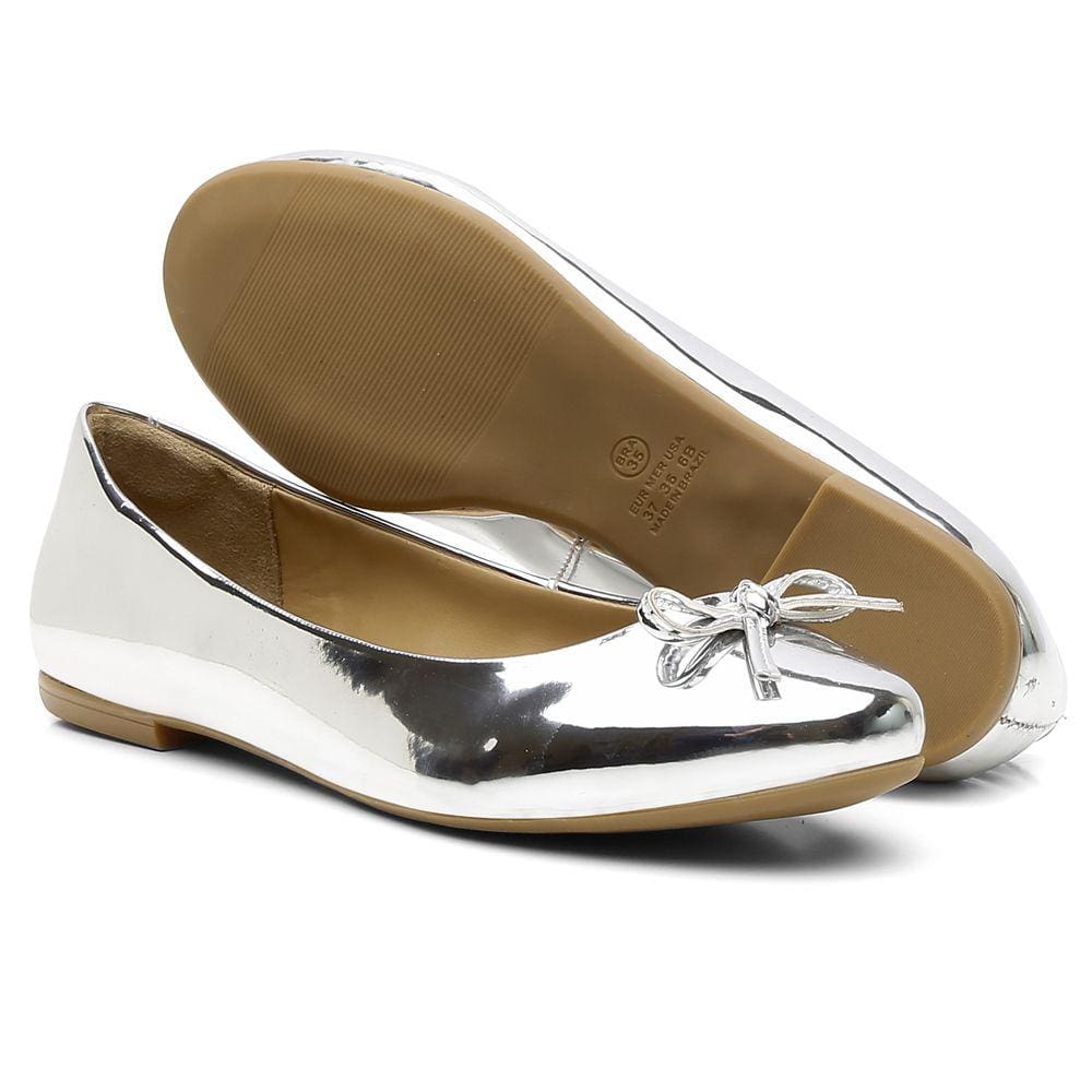 Sapatilha Bico Redondo Leticia Alves de Couro Lisa Metalizada com Laço Pequeno