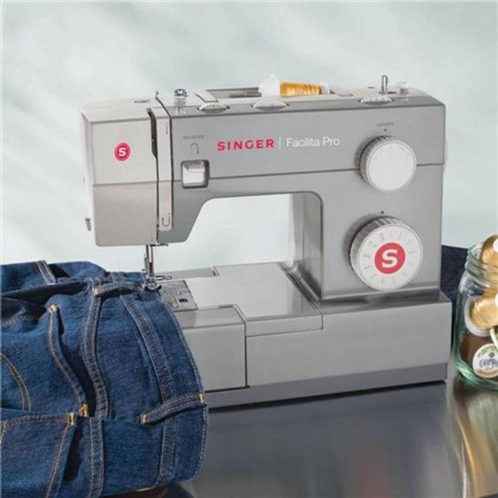 Máquina de Costura Singer Facilita Pro 4411 10 Pt Cinza 127V