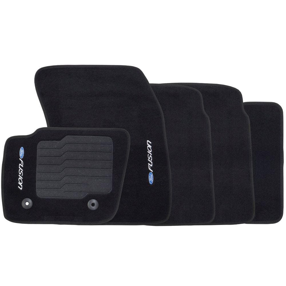 Jogo de Tapete Automotivo Carpete Chevrolet Fusion 2013 à 2019 Soft Logo Bordado 5 Peças