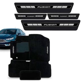 Tapete Carpete Bordado + Soleira Ford Fusion 2016 a 2022