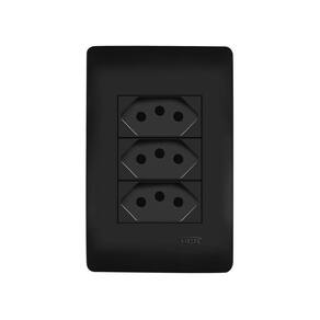Tomada Tripla Fame Habitat Black 2P+T 20A com Placa 4x2 Preta