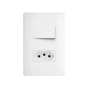 Interruptor Simples e Tomada 2P+T 20A Fame Habitat com Placa 4x2 Branco