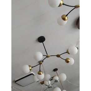 Pendente Preto E Dourado Bolas Brancas