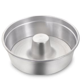 Forma Assadeira De Bolo Antiaderente Redonda Com Furo 20 Cm