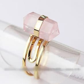 Anel Micro Pontinha Quartzo Rosa Bi Ponta Ajustavel Dourado