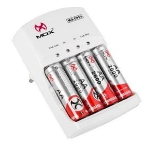 Carregador De Pilhas Auto Stop Com 4 Pilhas 2600mah Bivolt
