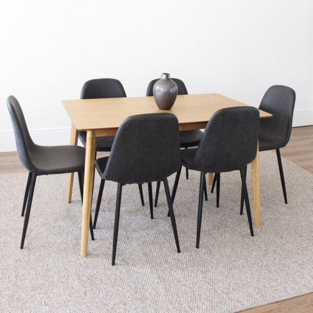 Conjunto Sala de Jantar Mesa Finlândia 120x75cm com 6 Cadeiras Tania PU Rivatti Preto