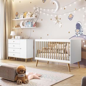 Quarto de Bebê Lígia Berço 3 em 1 com Grades de Madeira Cômoda 4 Gavetas Infantil com Porta Branco Fosco Carolina Baby