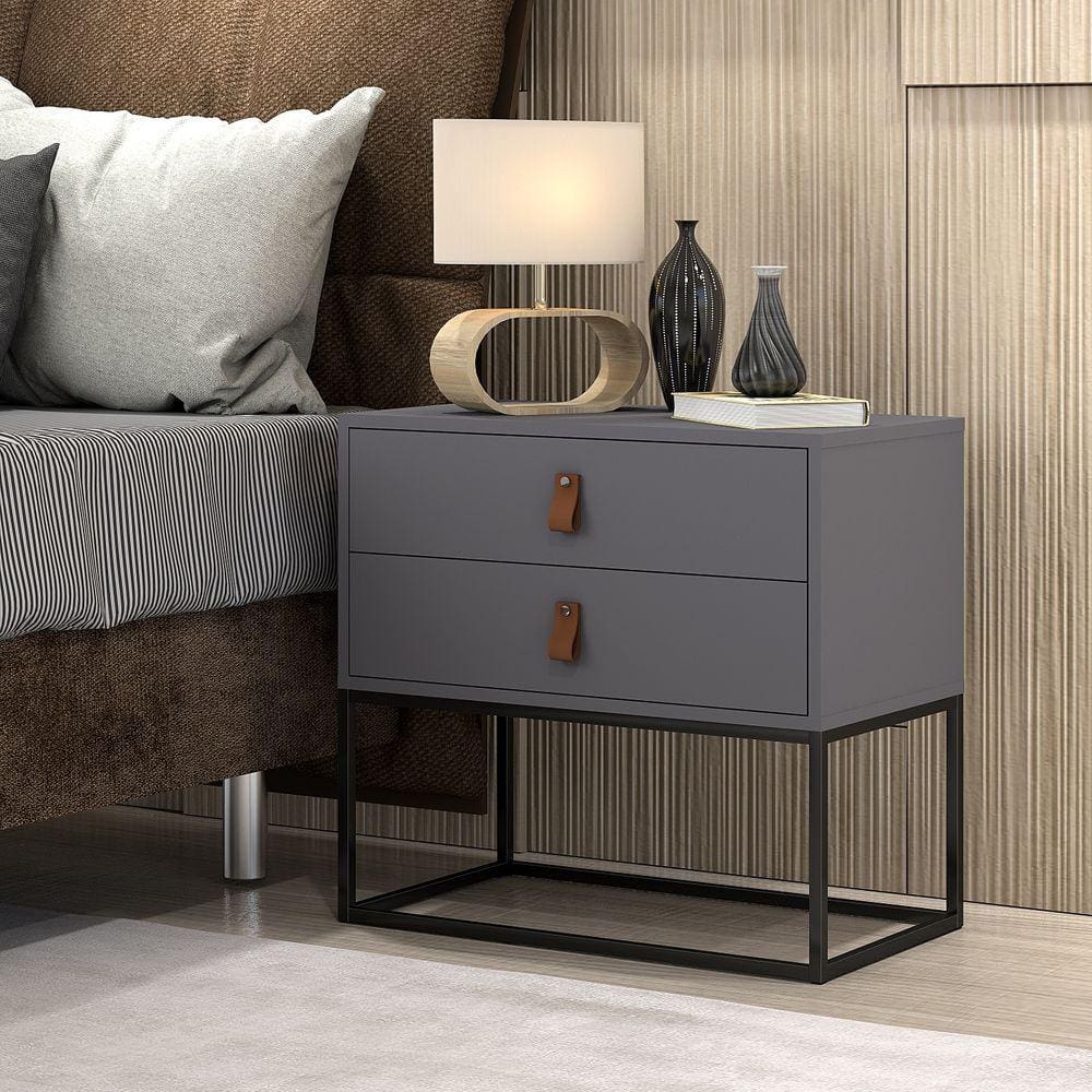 Mesa De Cabeceira Estilo Industrial Unic Com Pés De Ferro E Puxadores Em Couro