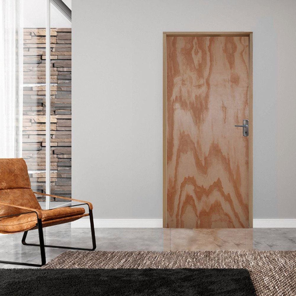 Kit Porta de Madeira Lisa 210x80cm Batente 14cm Fechadura Comum Direito Rodam Portas