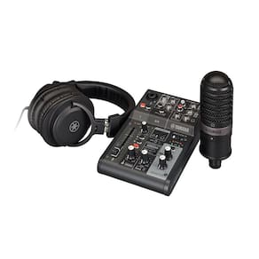 Mesa de Som e Interface Analógica AG03MK2 LSPK B Preta Com Microfone e Fone de Ouvido Yamaha