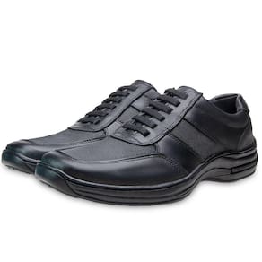 Sapato Casual Conforto M&D Store Detalhes Recortes e Com Cadarço