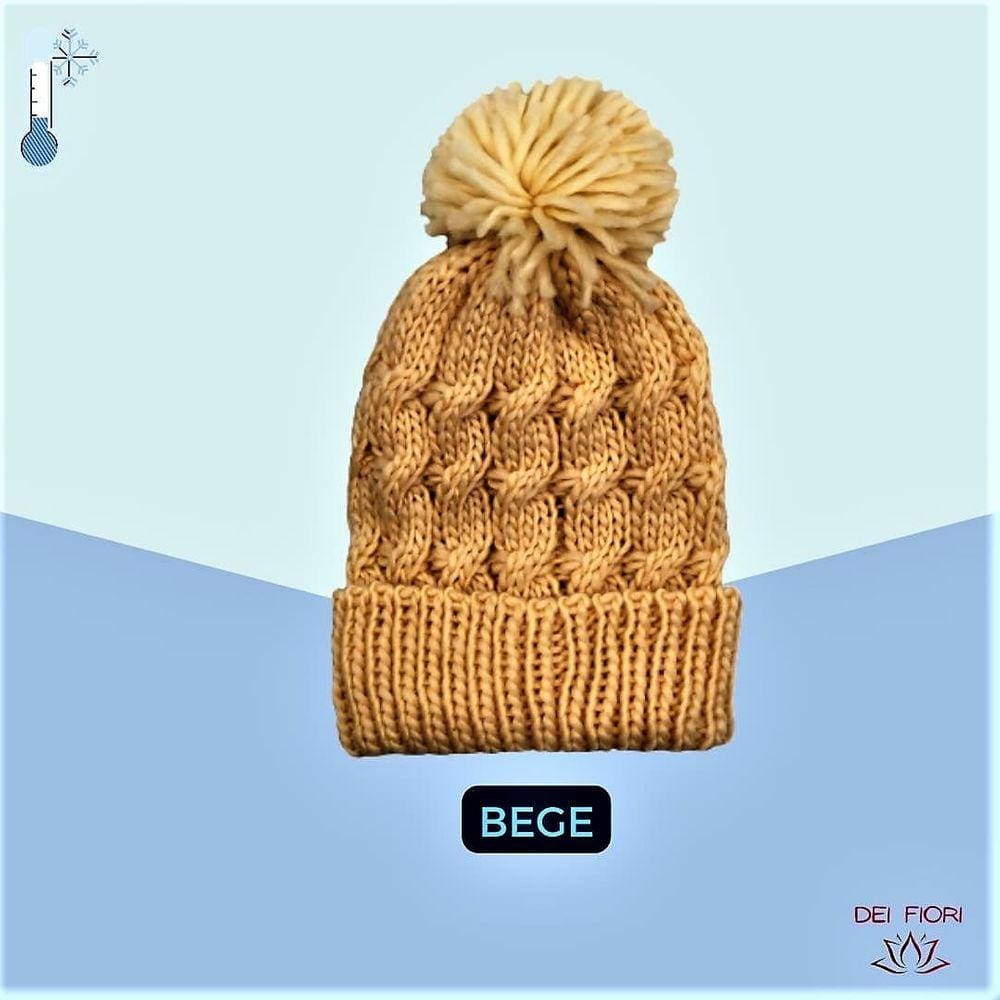 Touca Feminina Poliéster Com Pompom Ajuste Perfeito Unisex