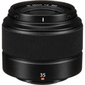 Objetiva Fujifilm XC 35mm f2