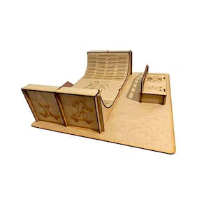 Pista de Skate de Dedo Radical Toda em Mdf Com Corrimão e Rampas