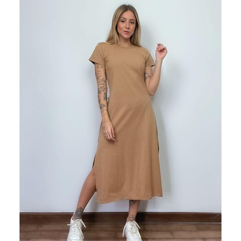 Vestido Mid Camiseta Com Fenda Aveloz Caramelo