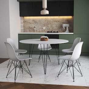 Mesa Jantar Redonda 110Cm Branca Clips 3 Pés Com 5 Cadeiras Brancas Ferro Preto - Cor: Branco
