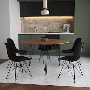 Mesa Jantar Redonda 110Cm Amêndoa Clips 3 Pés Com 5 Cadeiras Pretas Ferro Preto - Cor: Amendoa