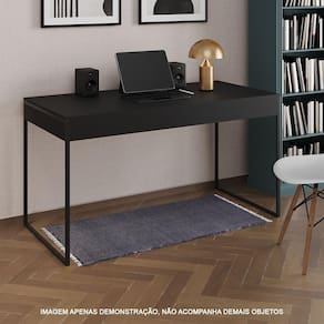 Escrivaninha Industrial Madeira Padrão Office Preta 137X53Cm Com Base Em Ferro Preto Cor: Preto