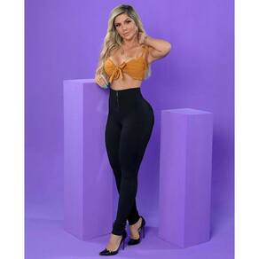 Calça Legging Chapa Barriga e Empina Bumbum Taylor