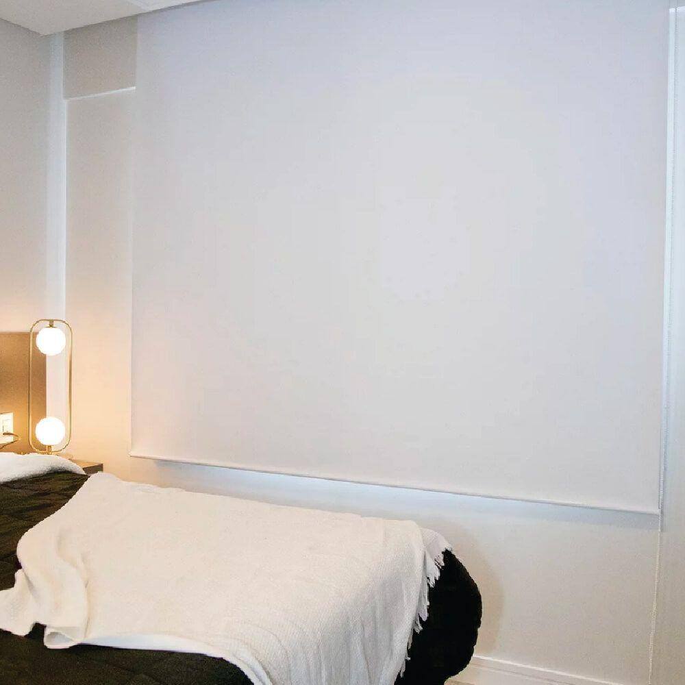 Persiana Rolo Blackout Pinpoint Branco - 1,00m x 1,80m