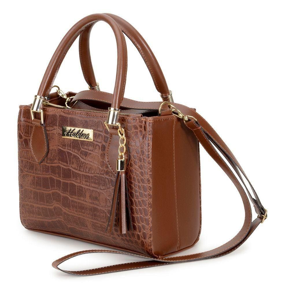 Bolsa Delicada Transversal Feminina Com Detalhes Em Metal Alça Ajustável