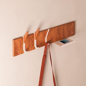 Cabideiro de Madeira Linha Home Morphí Design 80cm Aço Branca