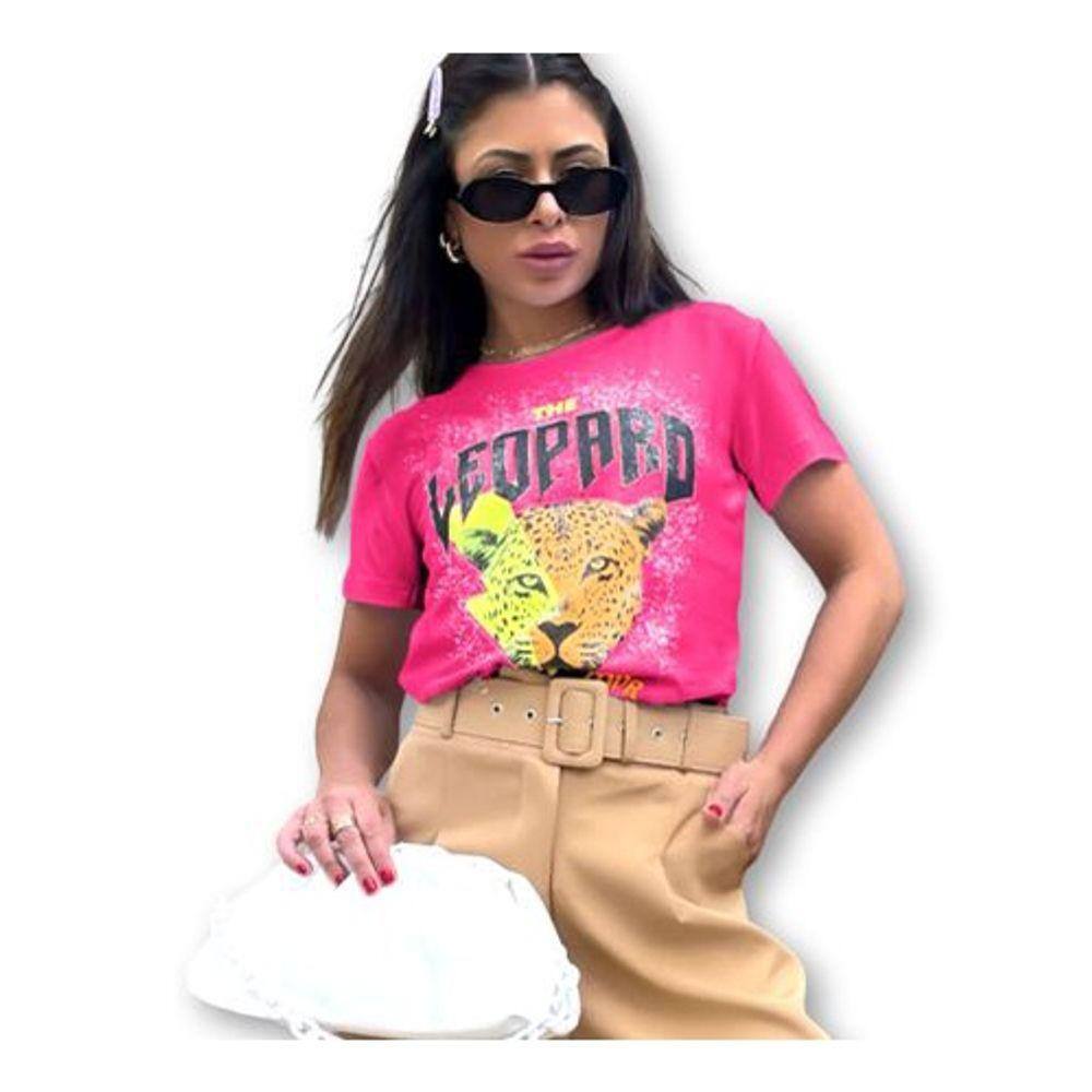 T shirt roblox feminina rosa