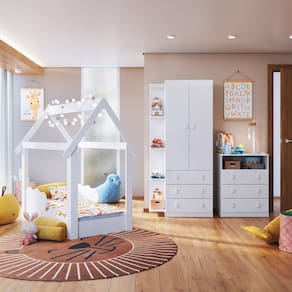 Conjunto Infantil  Guarda Roupa com Nichos Cômoda e Cama Montessoriana Branco