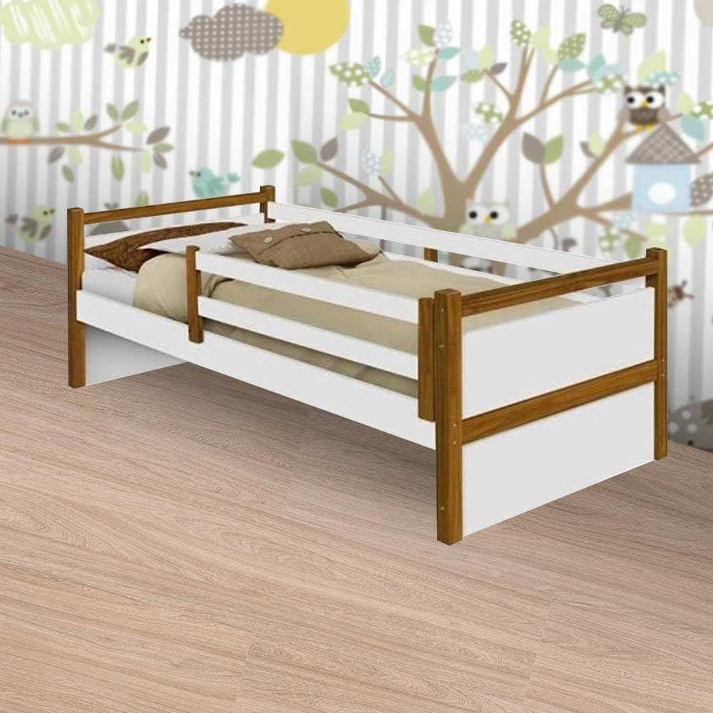 Cama Bianca Branca com Pés em Madeira