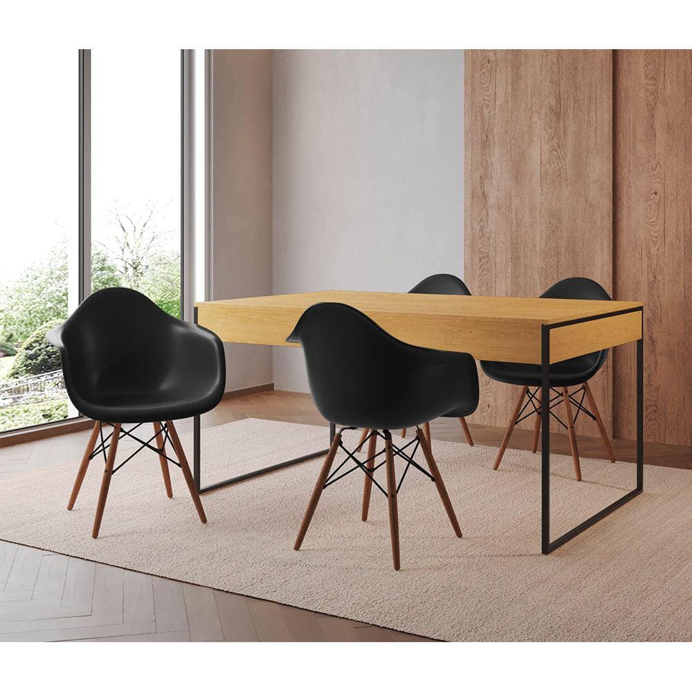 Mesa Jantar Industrial Filadélfia Canela 137x90cm Base Ferro Preto com 4 Poltronas Pretas Eames Eiff