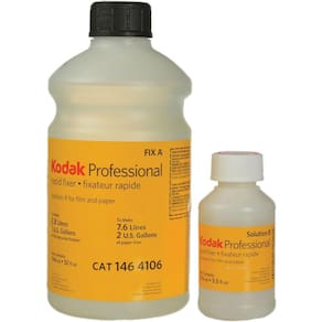Fixador e endurecedor Kodak Rapid Fixer para papel fotográfico e filme (rende até 7,6 litros)