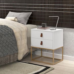 Mesa Cabeceira Branco Puxador em Couro Estilo Moderno Pés de Ferro