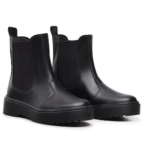 Bota Feminina Couro Chelsea Tratorada Elástico Blogueira
