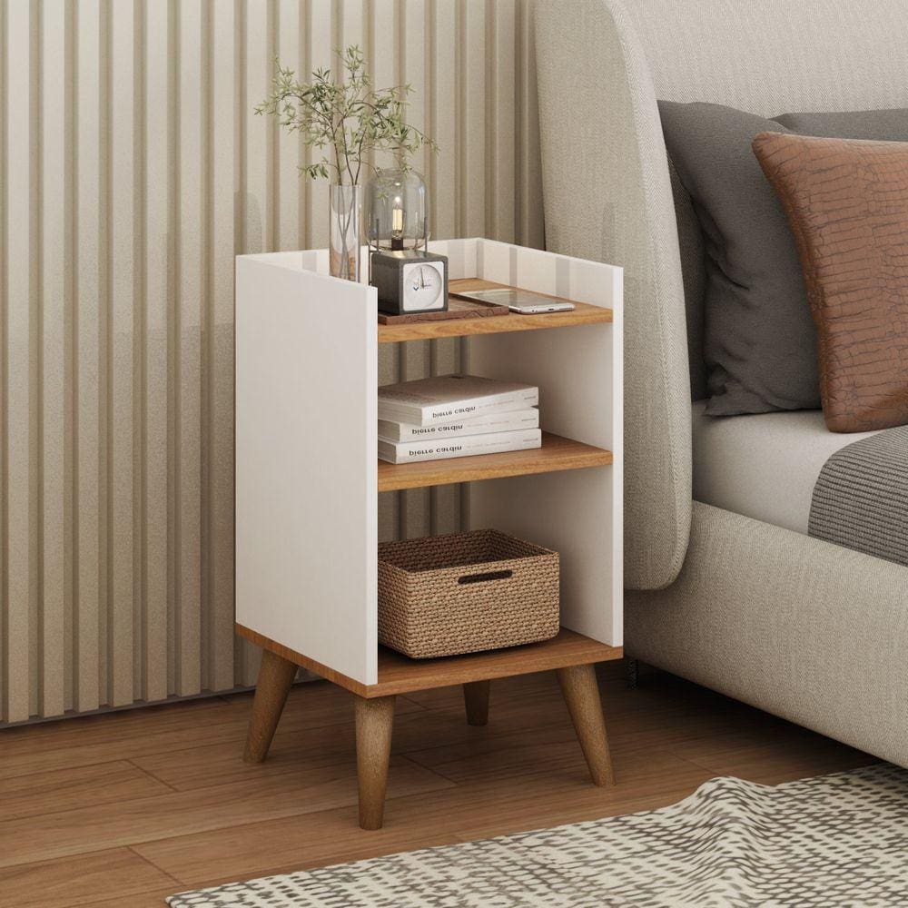 Mesa de Cabeceira Retrô com Pés Palito em Madeira Maciça Prateleiras e Borda Superior Branco/Freijó