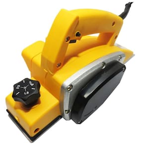 Plaina 750 Watts  110V