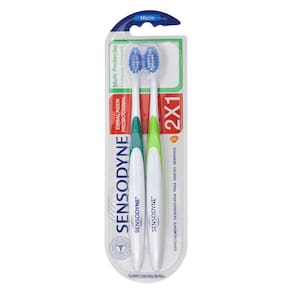Escova de Dente Sensodyne Multiproteção Limpeza Completa Macia 2 Unidades