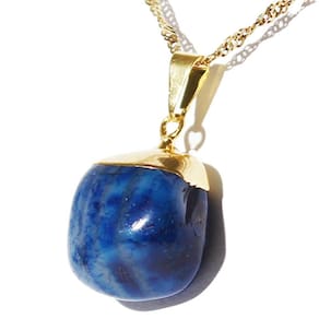 Colar Pedra Rolada Ágata Azul Envolto Montagem Dourado